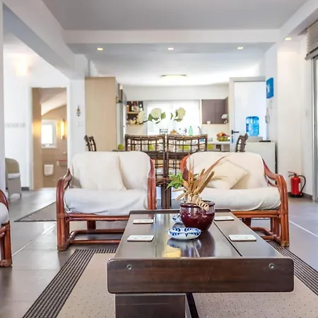 Tatil Evi Hibiscus Protaras