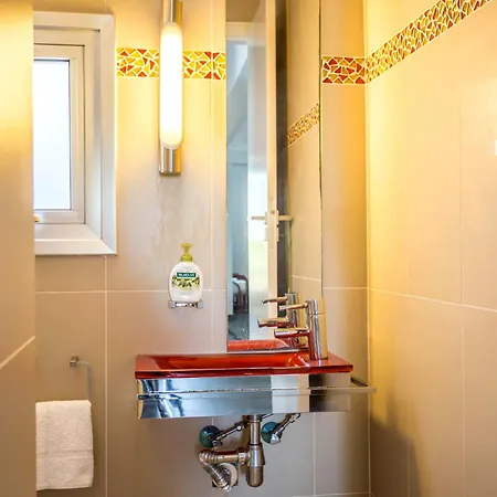 Hibiscus Tatil Evi *