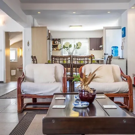 Tatil Evi Hibiscus Protaras