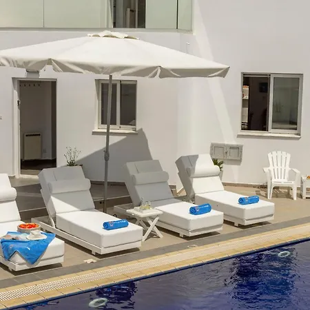 Holiday home Hibiscus Protaras