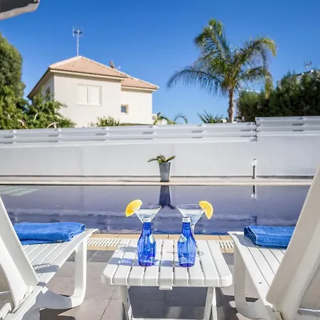 Semesterbostad Hibiscus Protaras