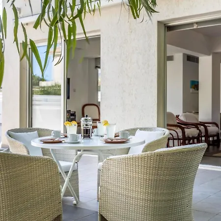 Hibiscus Semesterbostad