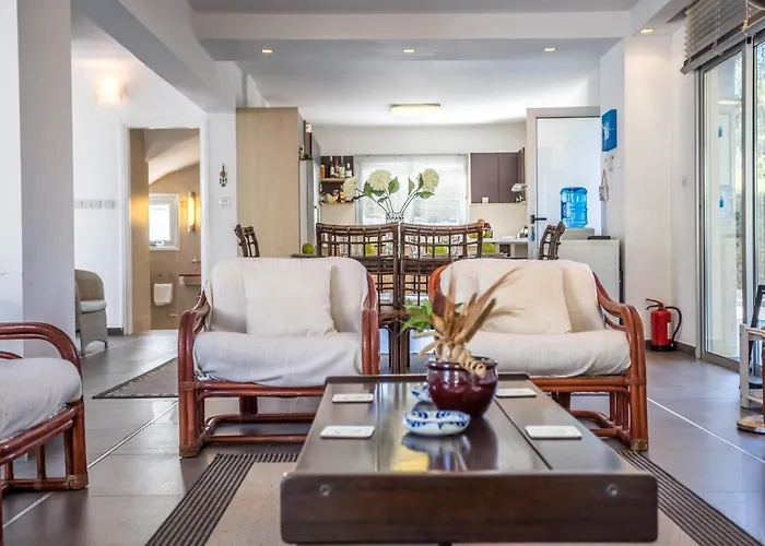 Case de vacanță Hibiscus Protaras