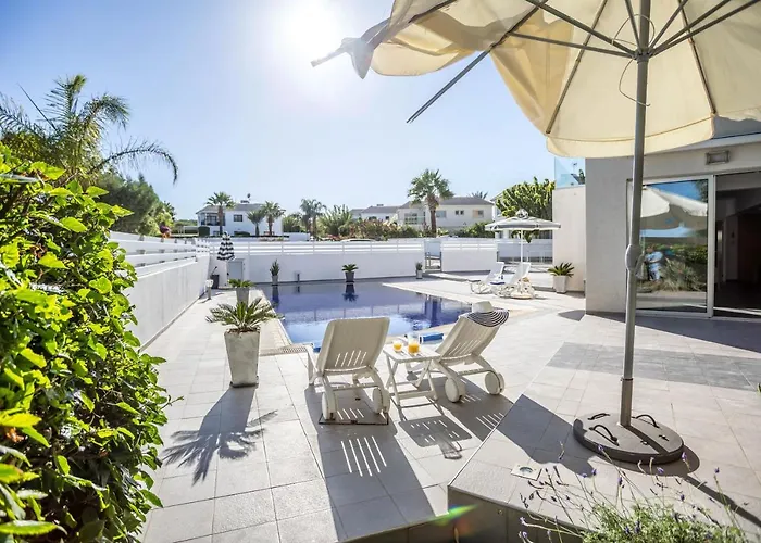 Hibiscus 度假居 *