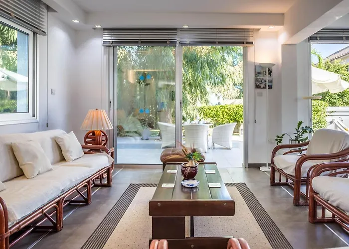 Hibiscus 度假居 普罗塔拉斯